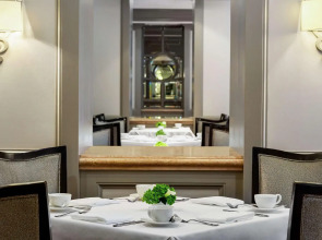 Hilton Checkers Los Angeles