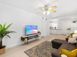 Dreamy 1-bedroom apt Walking Distance to Las Olas