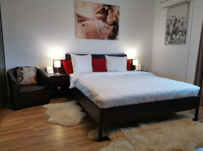 Studio 37 by MRG Apartments