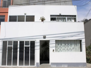Monterrico Suites Hotel