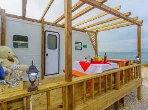 Healing Caravan - Caravan Park