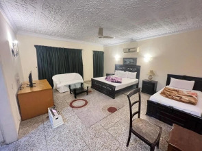 Cosmos Guest House Islamabad