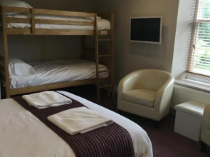 George Hotel