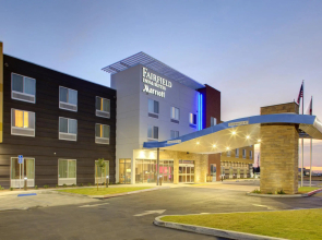 Fairfield Inn & Suites by Marriott Bakersfield North/Airport
