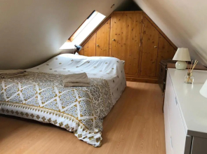 The Artist’S Hideaway. (Adults Only)