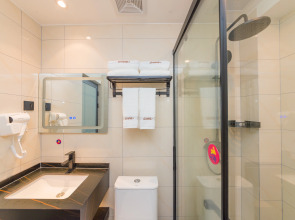 Fatek Hotel Chain (Shaoyang Xiangshang Industrial Park Branch)