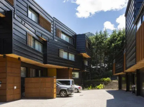 22 Hallenstein Mews 2 & Gardens 3