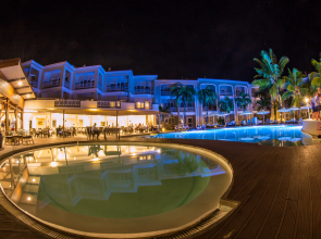 The Bay Resort , Grand Bay