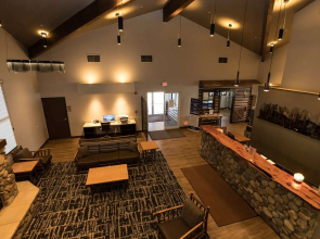 Best Western Sawtooth Inn & Suites