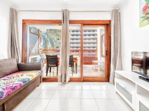 Apartamento a pie del mar