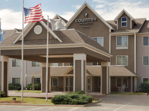 Country Inn & Suites by Radisson, Norman near University