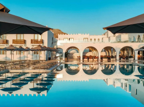 Blue Sea Island Hotel