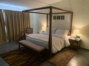 Arc Resort