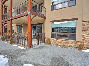 Marvelous Manson Condo, Steps to Lake Chelan Beach