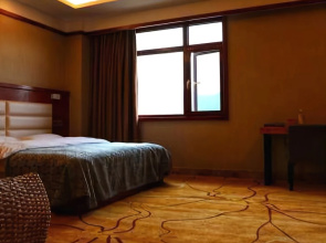 Zhong Yuan Hotel