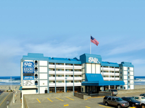 Promenade Inn & Suites Oceanfront