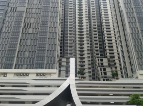 Ezzyhome Medini