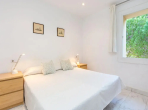 2-bedroom Apartment With Garden