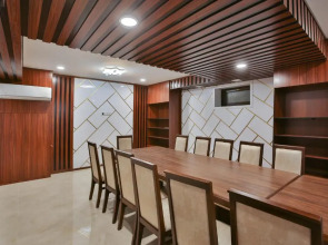 Отель Asian Plaza