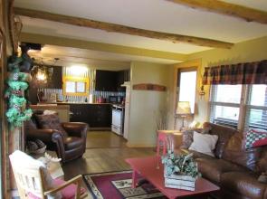 Uncle Billy Bob's Redneck Trailers Vacation Rentals #3