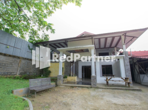 Hatta Guest House Syariah near Hayam Wuruk Jelutung