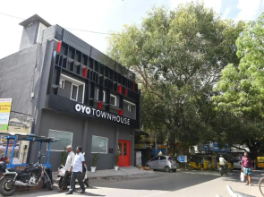 Townhouse 227 Royapettah