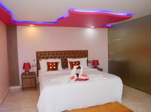 Boomerang Beach Resort