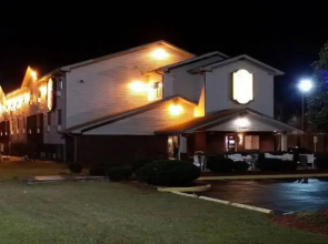 Super 8 Motel - Wilmington