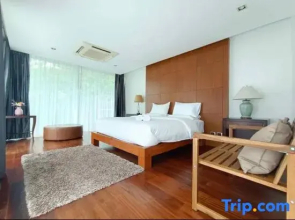 Private Pool and Terrace with Sea View - Pa Tong