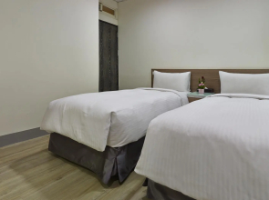 Shihlin Service Apartment