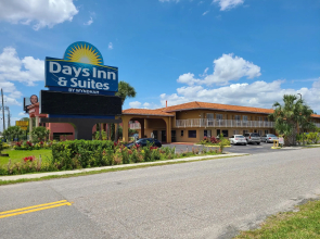 Quality Inn & Suites Orlando East - UCF Area