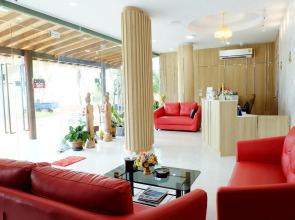 Mam Kai Bae Beach Resort