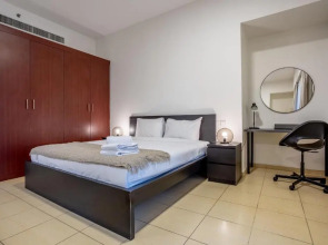 Rimal 4 Marina view studio