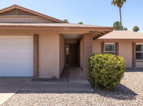 3BR Home in Mesa with Pool by WanderJaunt