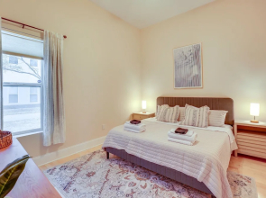 Chic Wilmington Condo in Brooklyn Arts District!
