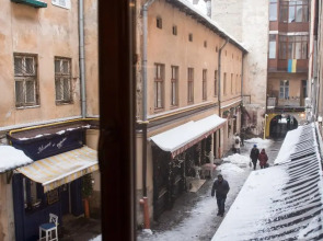 SF Central Apartments