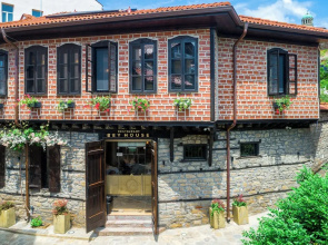 Bey House Royal Hotel