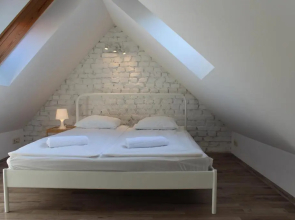 Three-Bedroom Apartment on Peldu 19