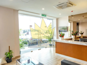 The Crown Hotel Klia