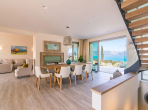 Melithea Seaview Villa