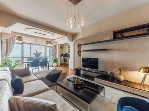 Vollga Luxury Seafront Suite