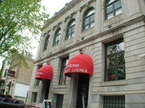 Wicker Park Bathhouse Apartments