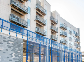 Waterfront Apartments by Frontdesk