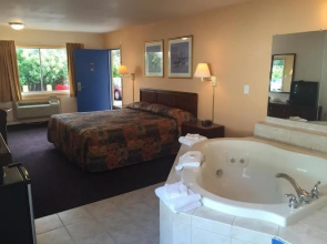 Travelodge Hampton