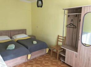 Inga Jafaridze Guesthouse Pele