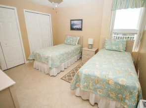 Smyrna Beach Club 818b