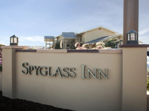 Spyglass Inn