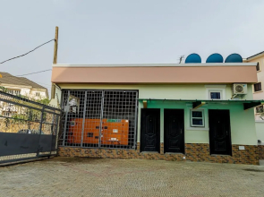 Alheri Royal Apartment
