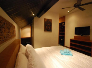 Villa Chok in beachfront villa resort