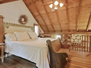 Ab Butler - Cumberland River 1 Bedroom Cabin by RedAwning